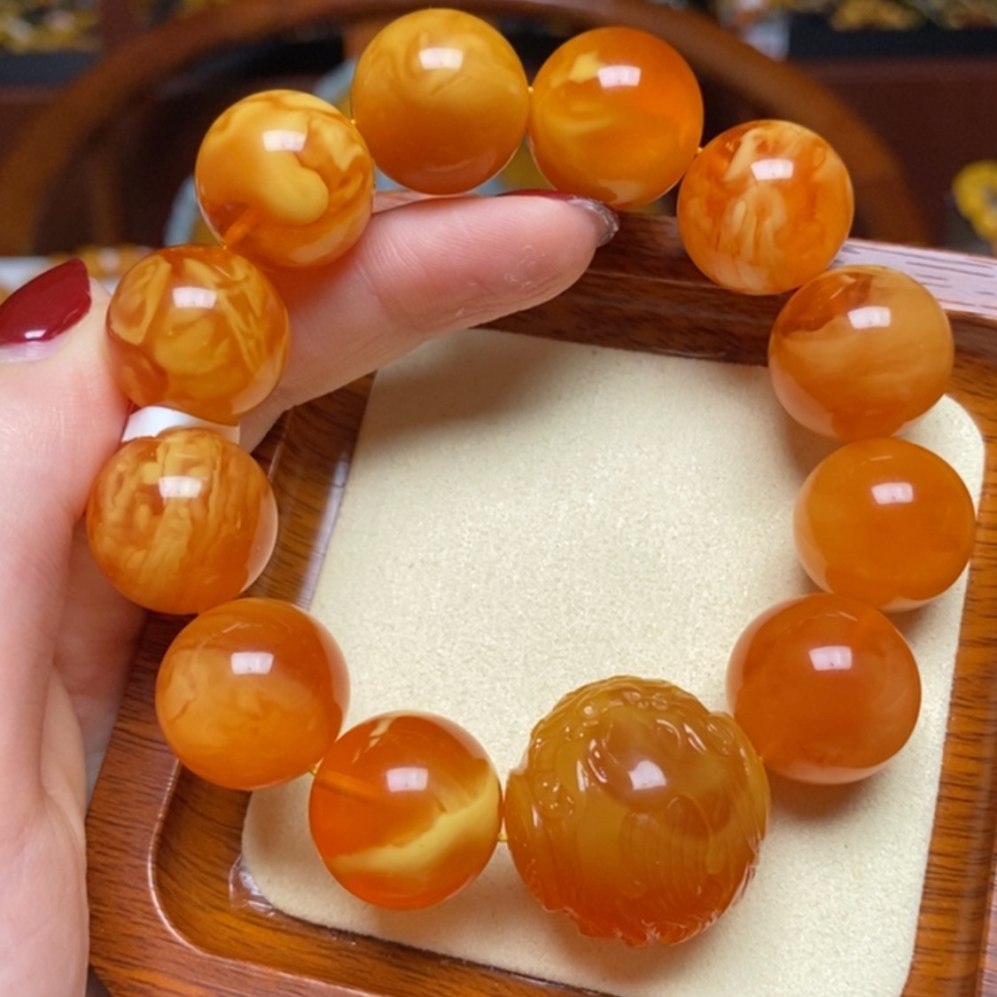 【闪购商品】蜜蜡手链未镶嵌手串