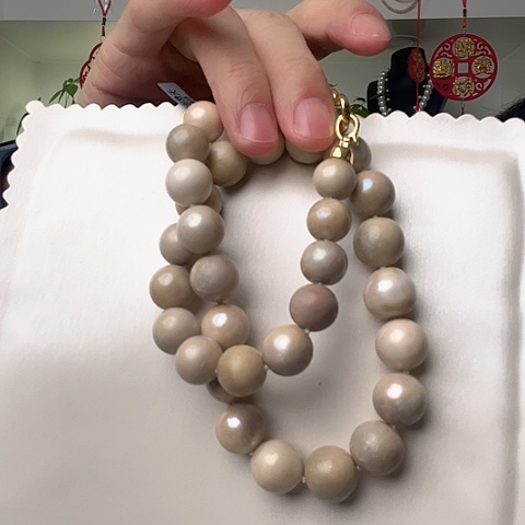 淡水珍珠颈饰未镶嵌