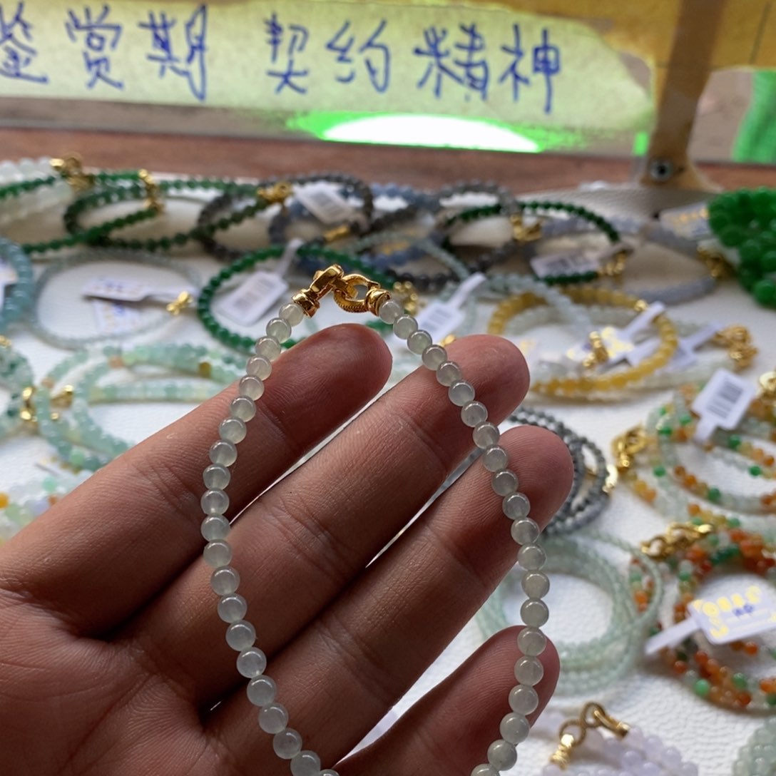 未镶嵌定制翡翠缅甸翡翠a货卡4.4