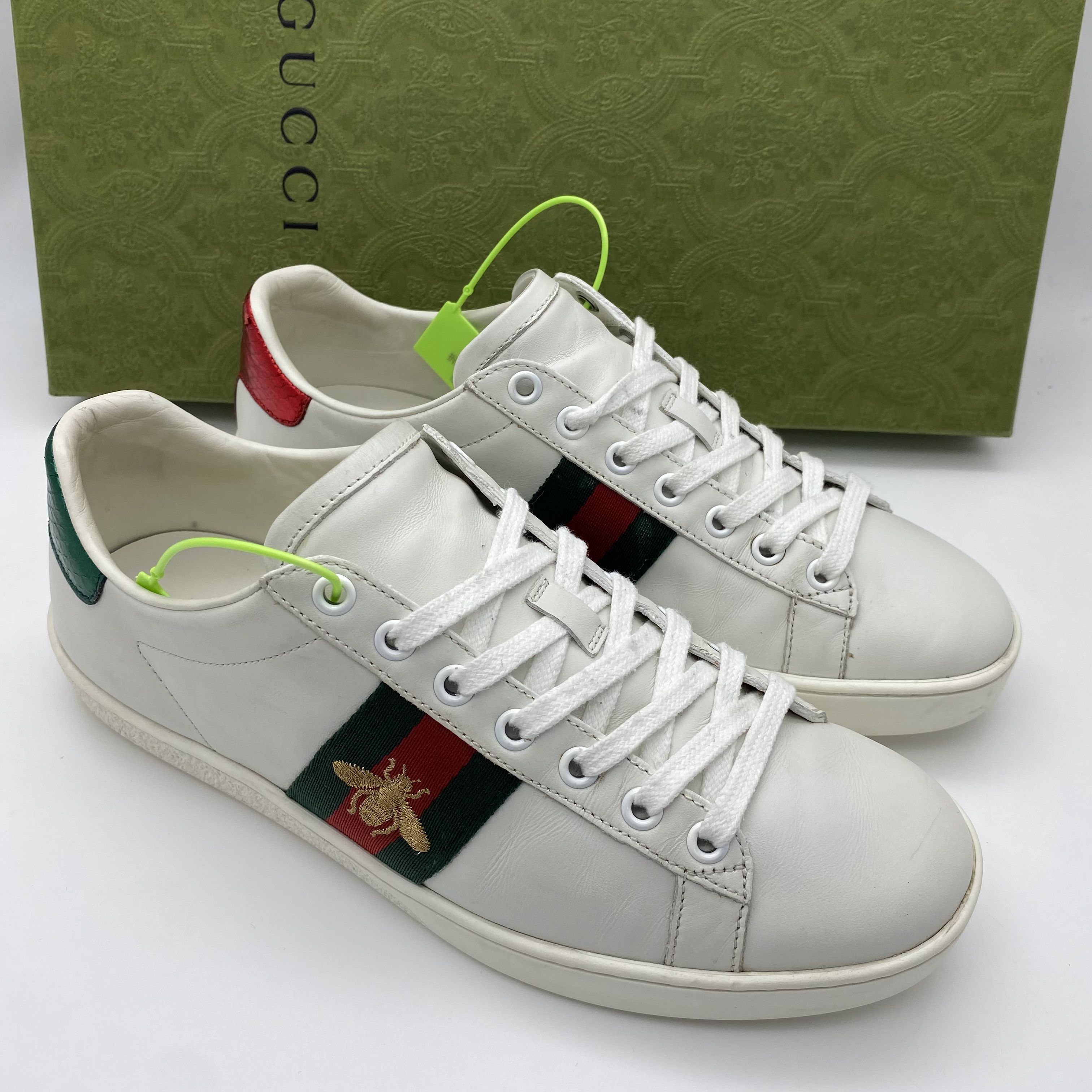 95新 GUCCI/古驰 38欧码/经典刺绣蜜蜂时尚休闲板鞋