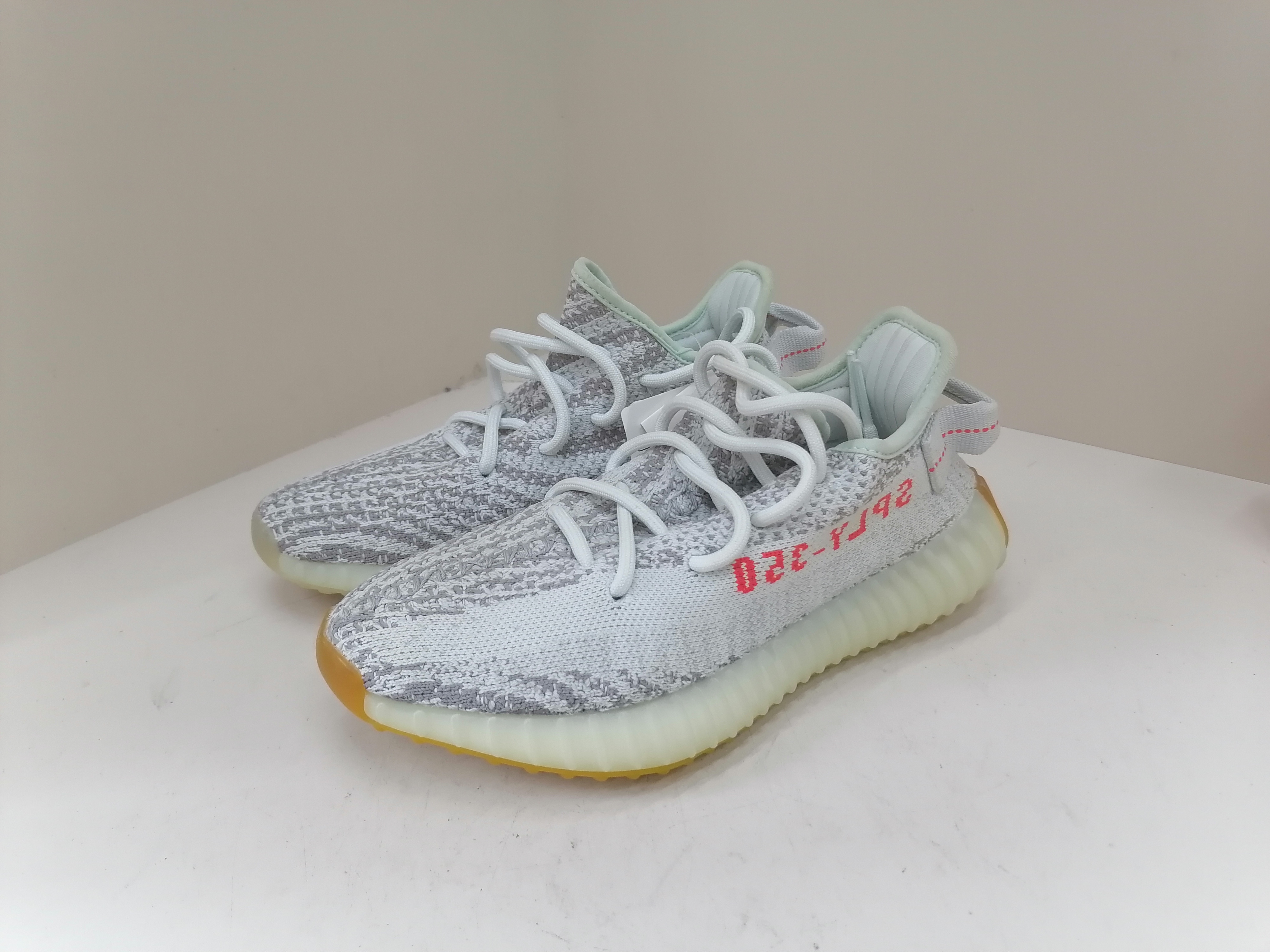 阿迪达斯 adidas 椰子350冰蓝经典配色板鞋  36.5码 全新原盒