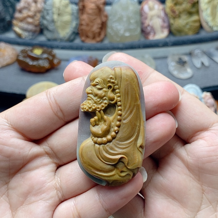 【闪购商品】定制石英质玉吊坠未镶嵌