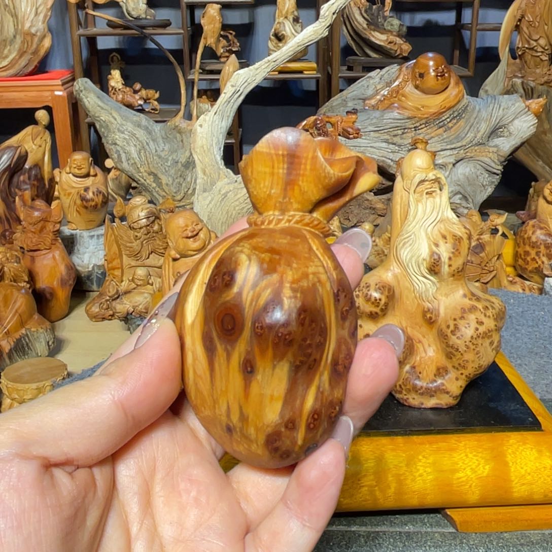 柏木（崖柏）?**宝工艺品