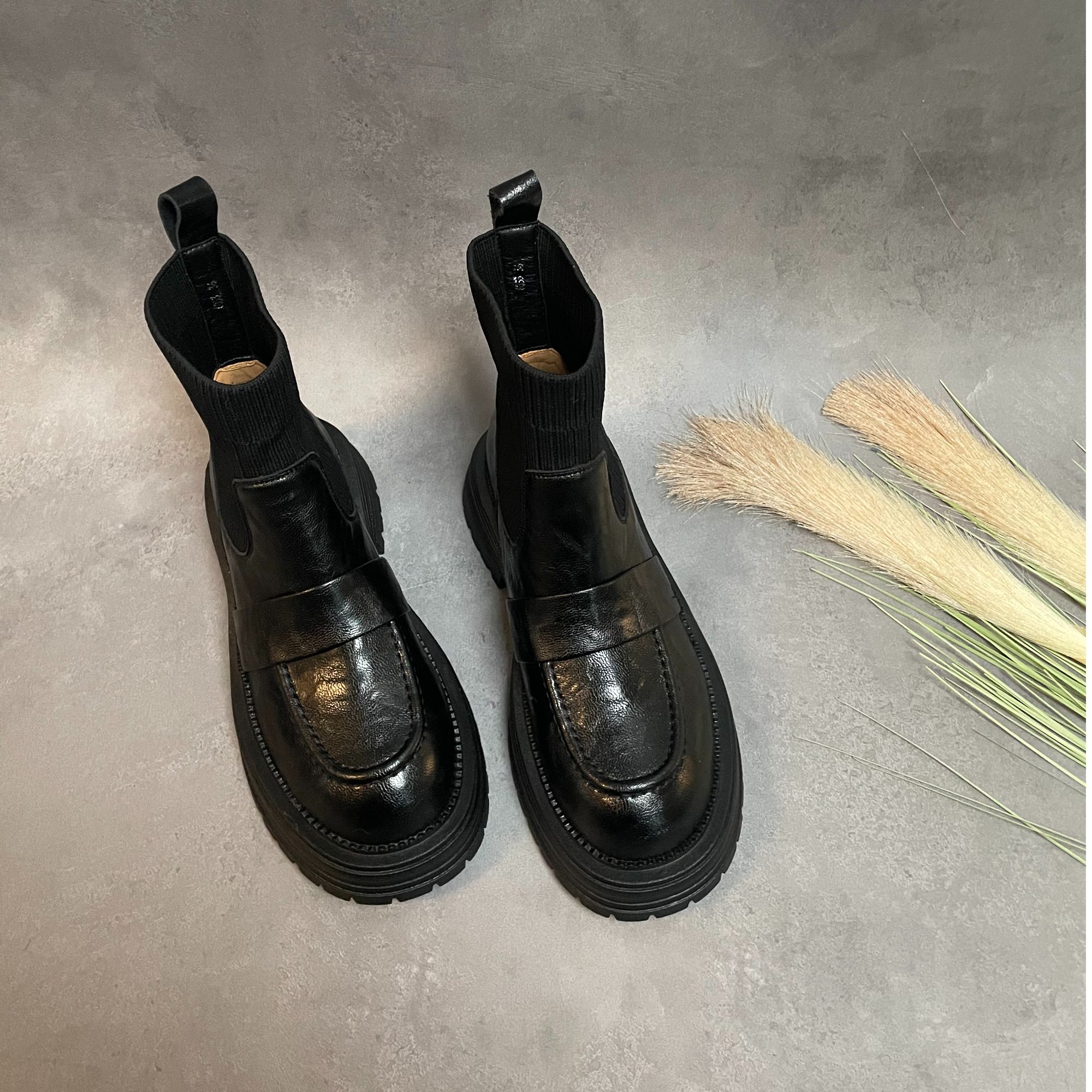 果乐斐4cm牛皮弹力袜靴女秋冬真皮圆头厚底短靴增高马丁靴时尚