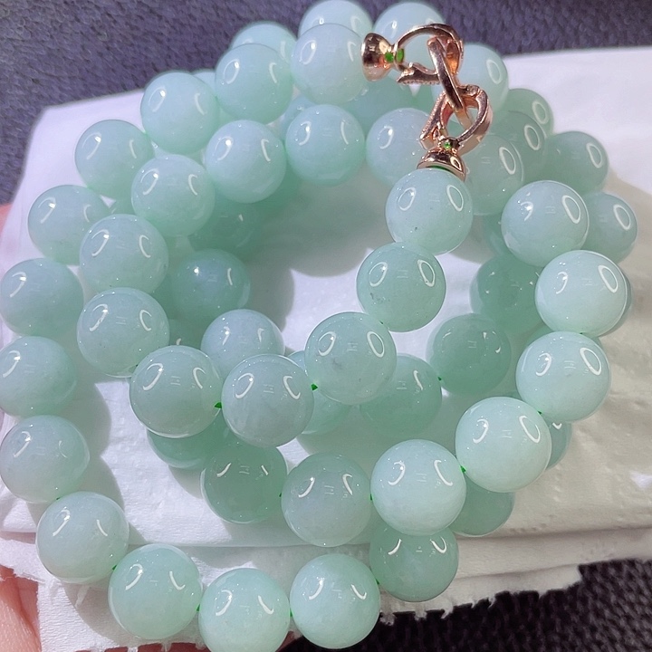 翡翠手链未镶嵌翡翠