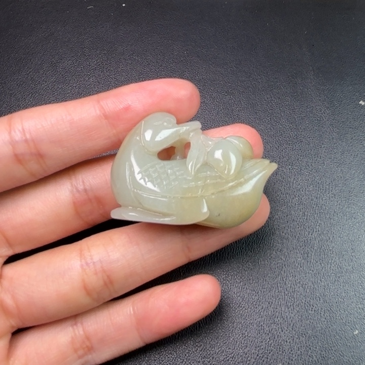 和田玉未镶嵌挂件索**程