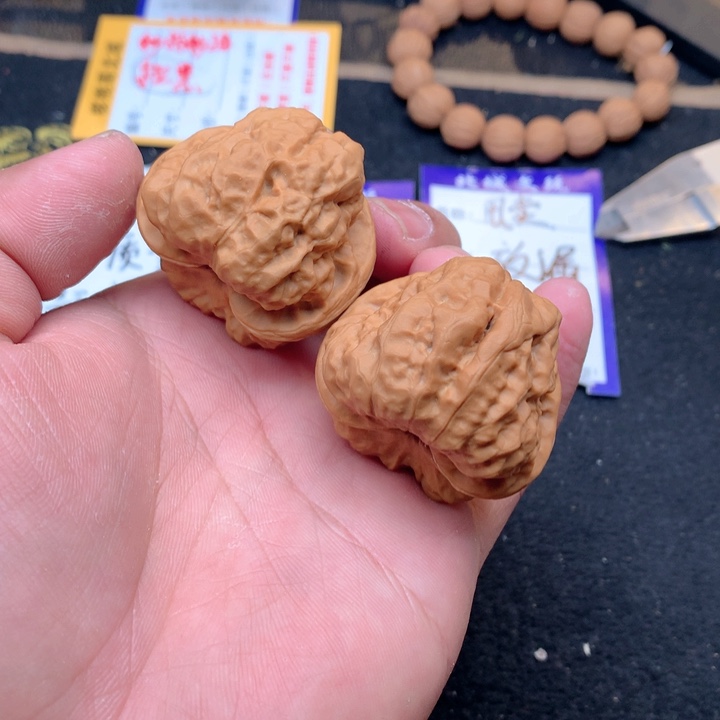 文玩核桃把件35号42蛤蟆头