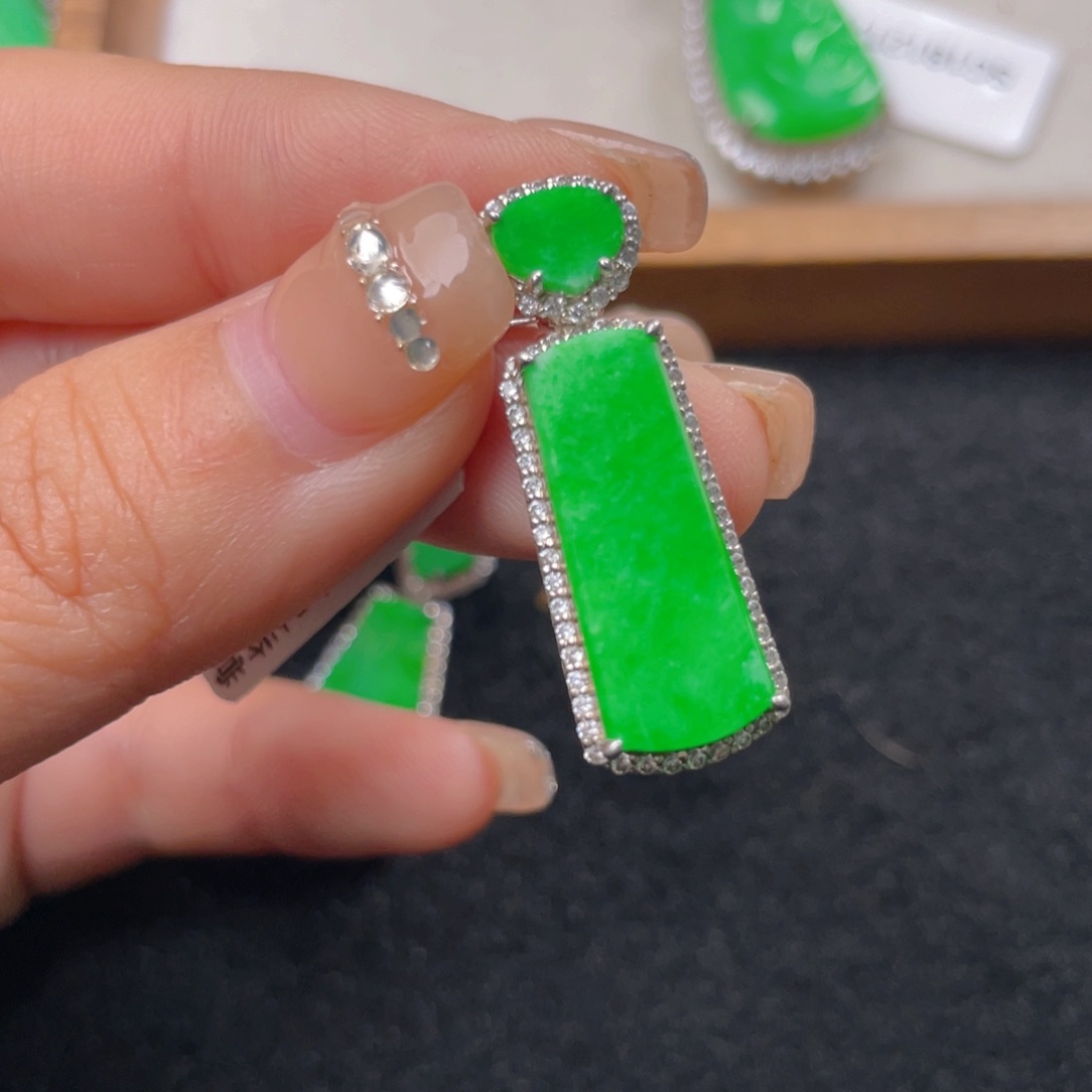 翡翠颈饰银S925镶嵌vb b b b