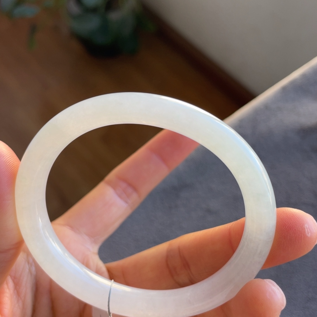 翡翠未镶嵌手镯贵圆