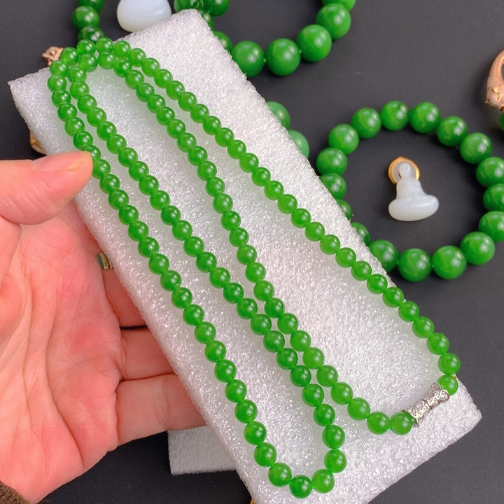 和田玉（碧玉）珠子未镶嵌