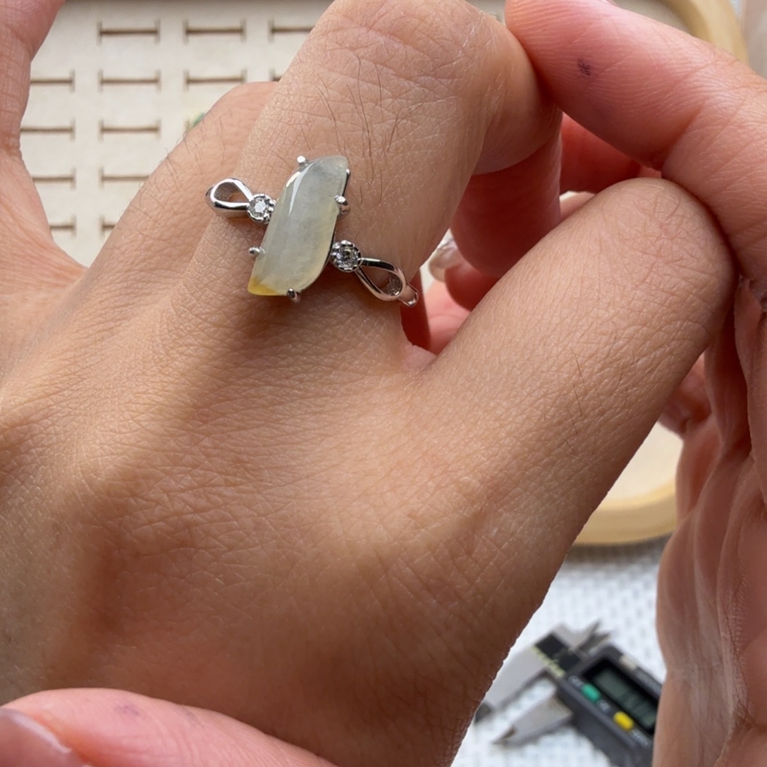 银S925镶嵌戒指翡翠戒指