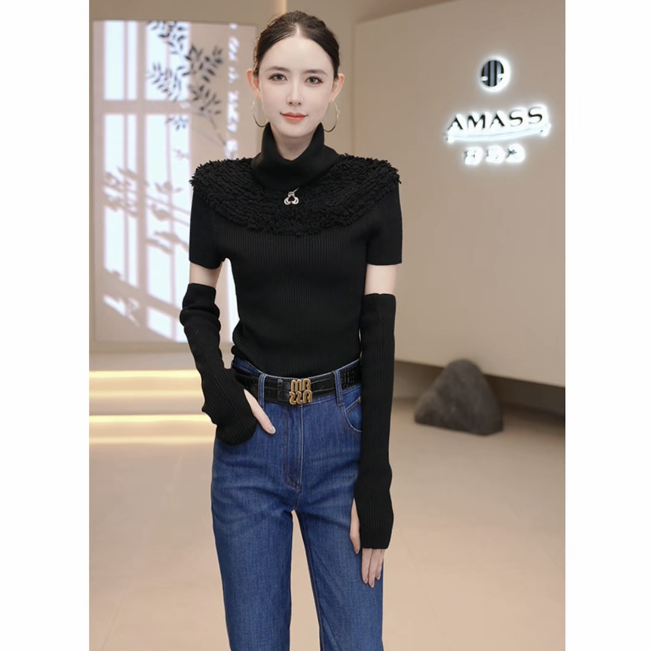AMASS阿玛施绵羊毛秋冬复古港风时尚袖套式提花针织衫538104