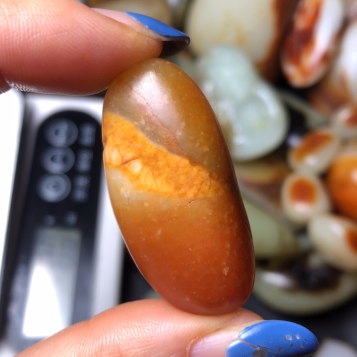 和田玉未镶嵌珠宝奇石