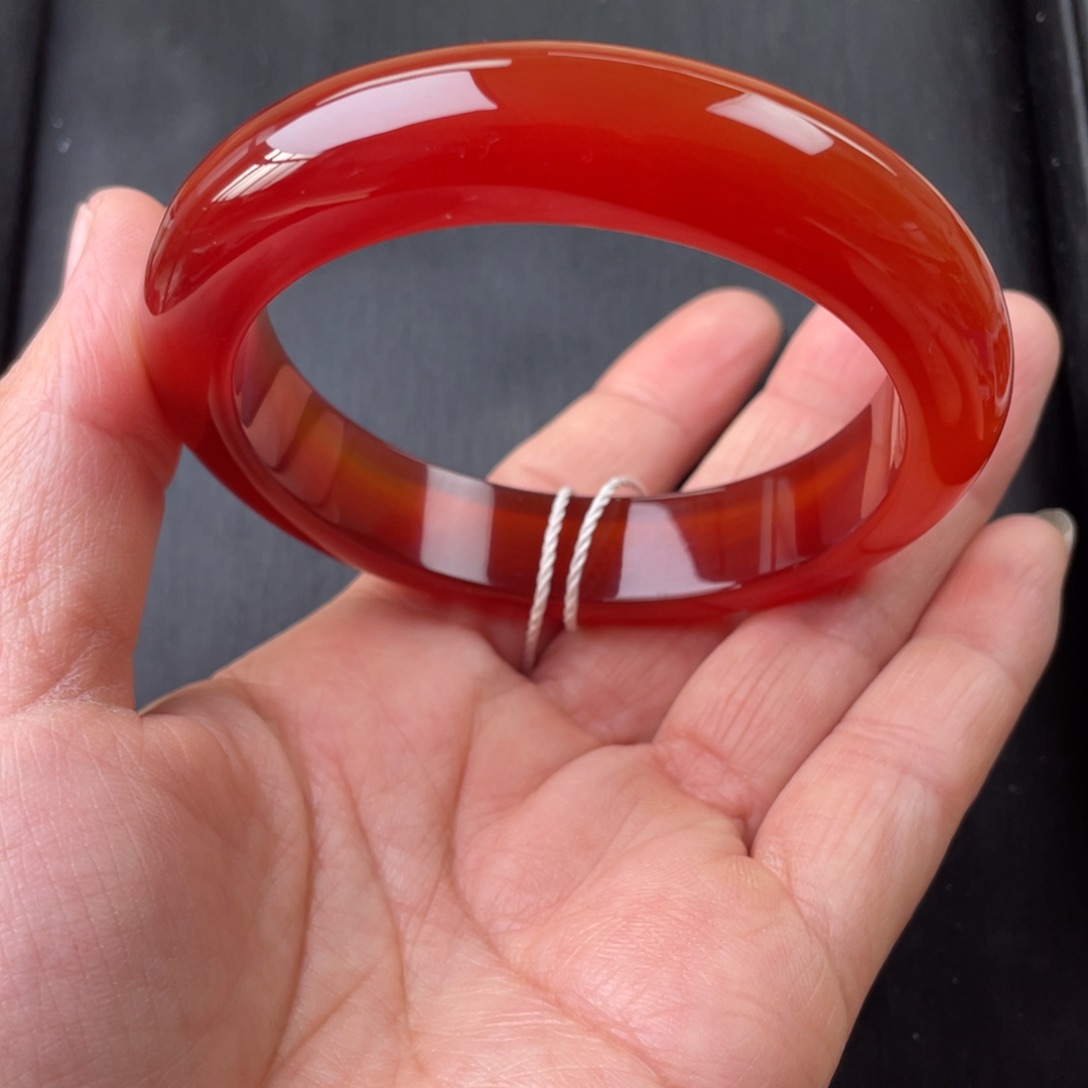 玛瑙/玉髓手镯未镶嵌云**源