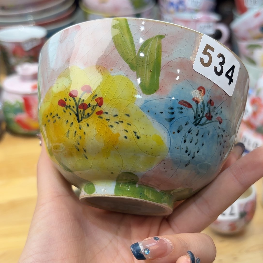 瓷片……在这里我们都有很多