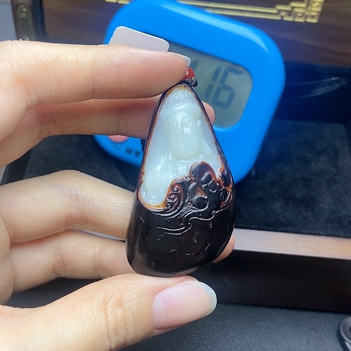 和田玉挂件未镶嵌天***卖N