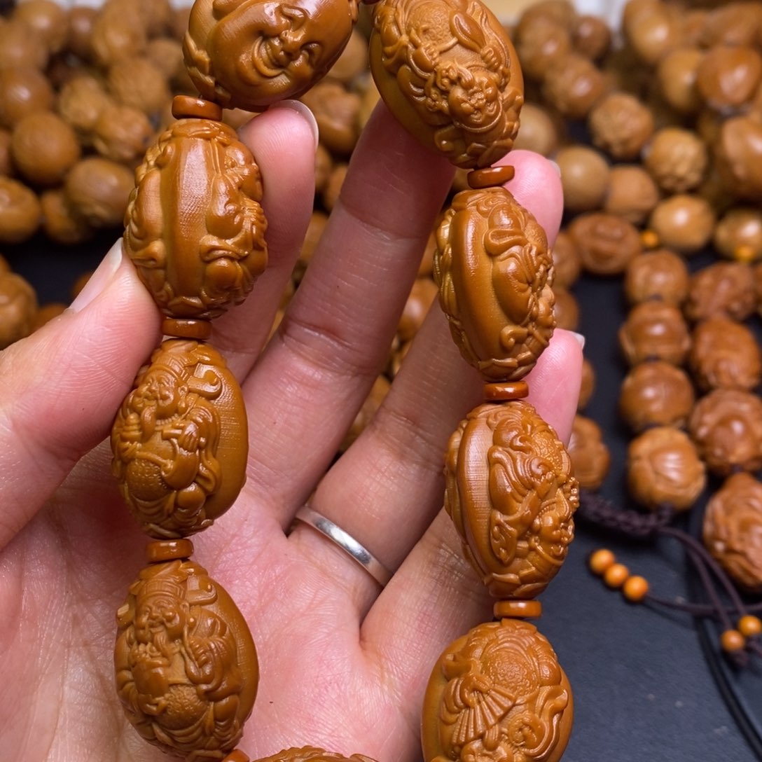 橄榄核吊坠双面财迷1.8