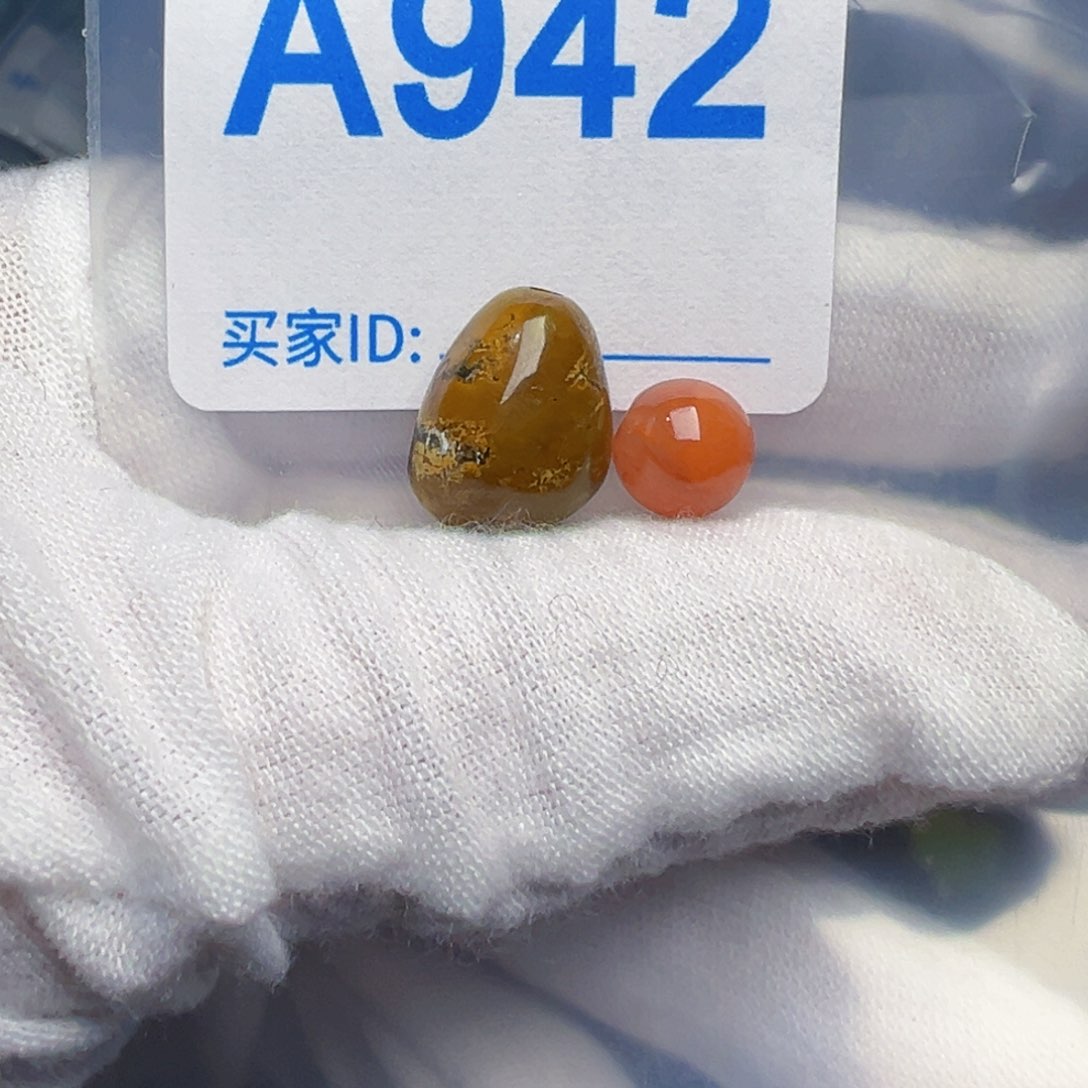 南红玛瑙未镶嵌珠宝奇石