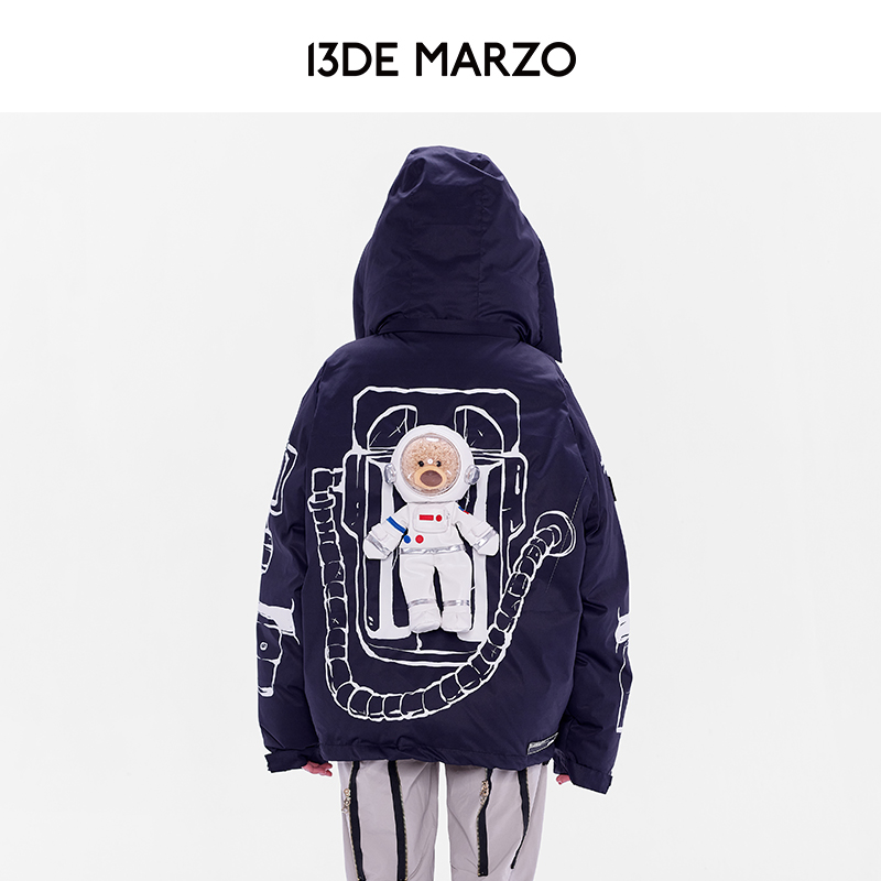 13DE MARZO 专柜正品90绒航天器宇航员小熊百搭黑色保暖连帽外套