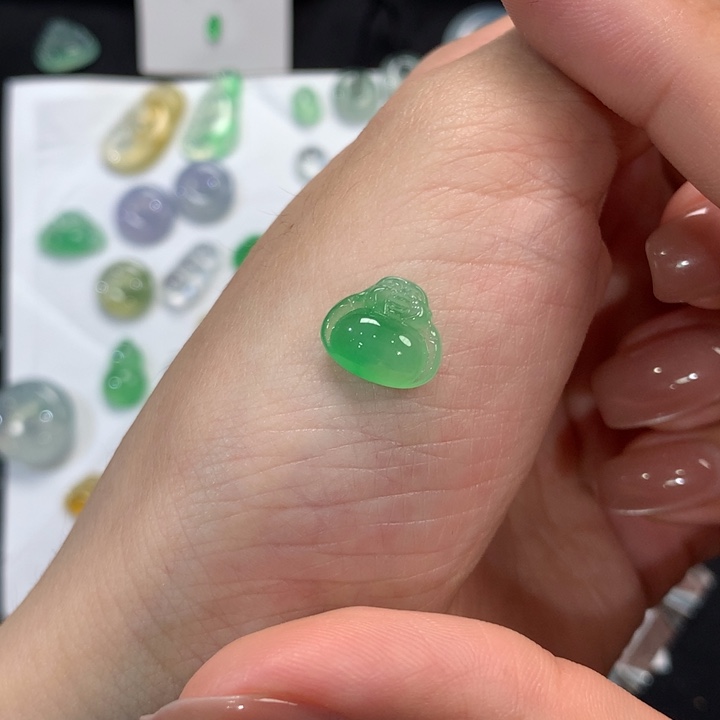 翡翠吊坠(不含链)未镶嵌L*翡翠佛公