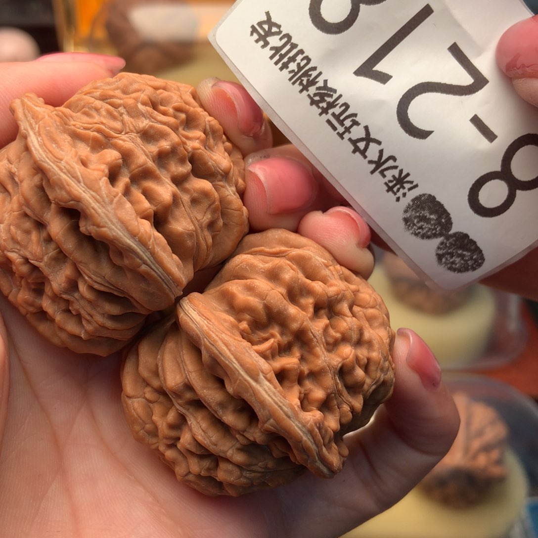 文玩核桃把件44四座楼