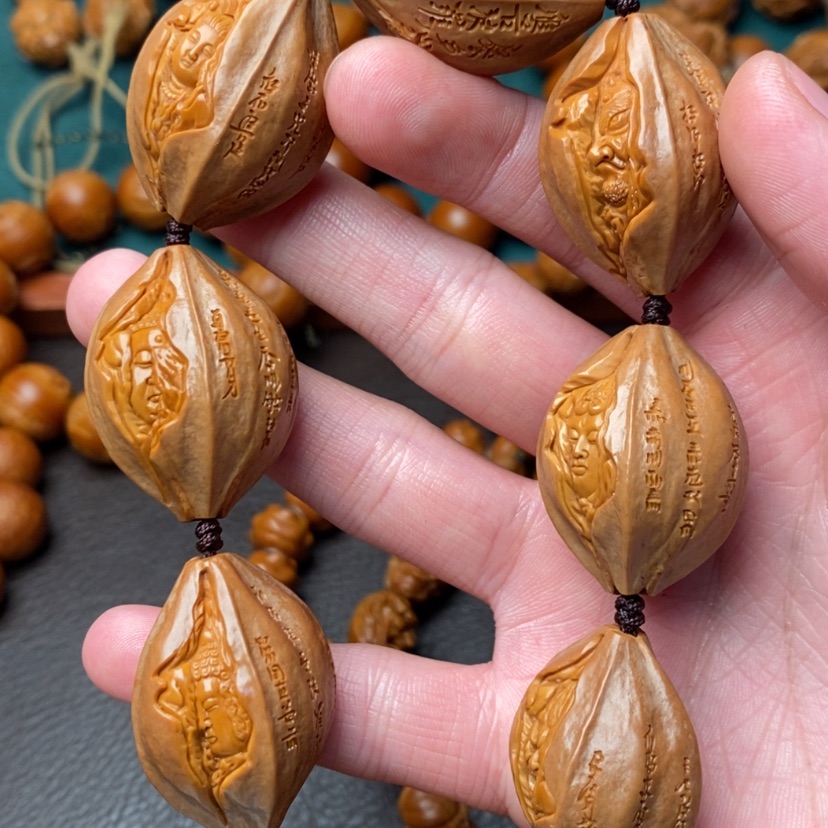 【闪购商品】橄榄核吊坠橄榄核