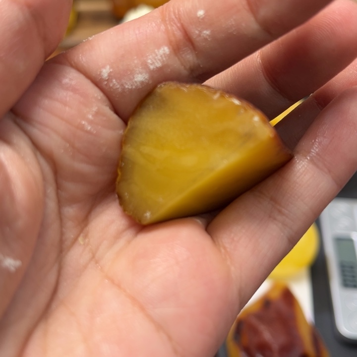 未镶嵌定制蜜蜡乌*啦蜜蜡定制