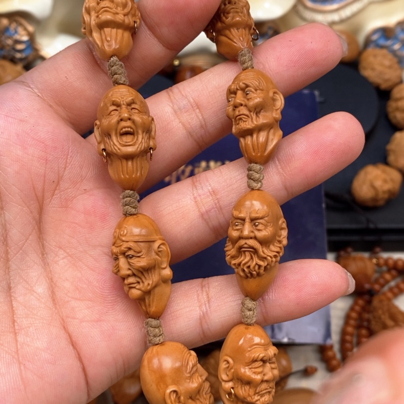 【闪购商品】橄榄核吊坠橄榄手工雕刻工艺