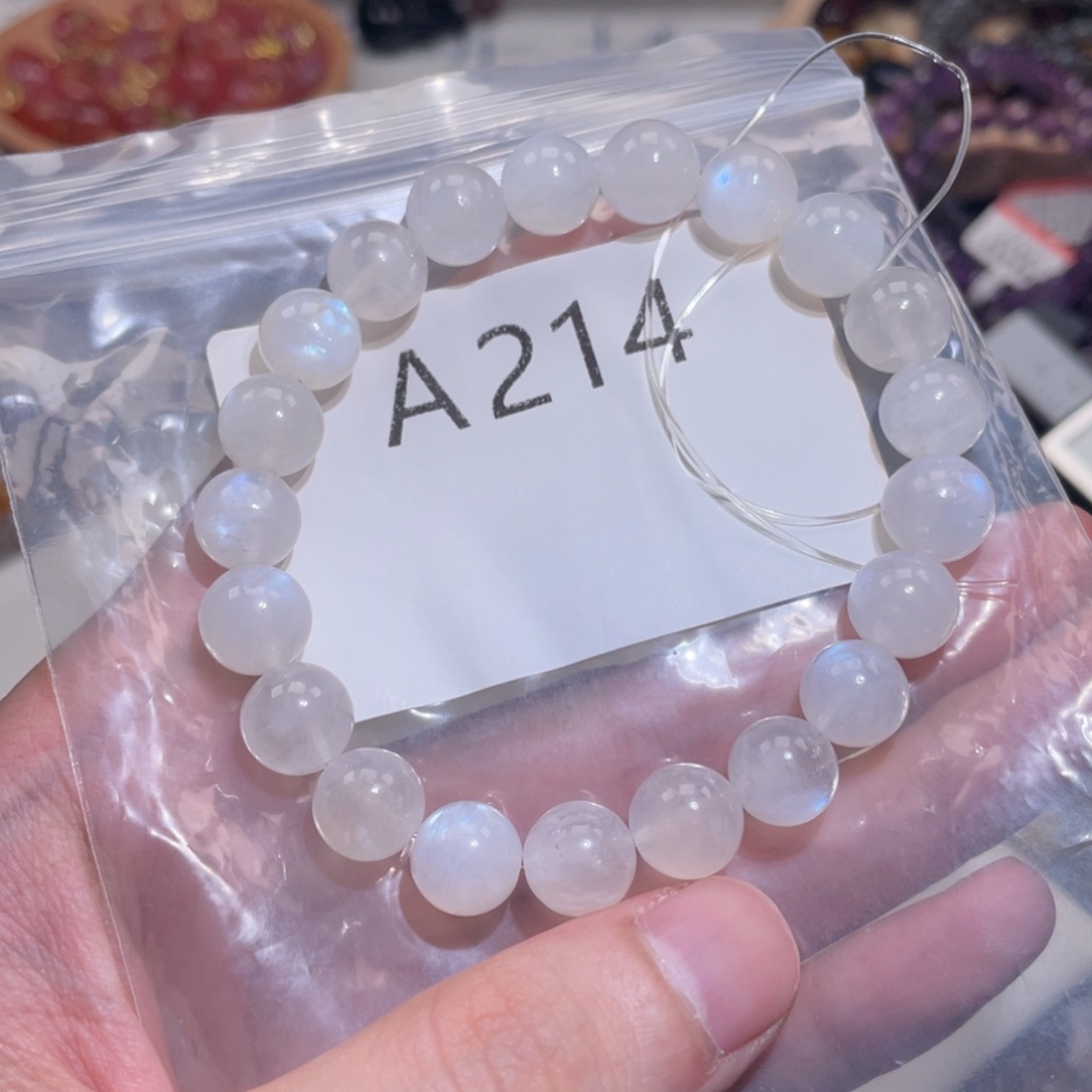 k***8水晶未镶嵌手链9.