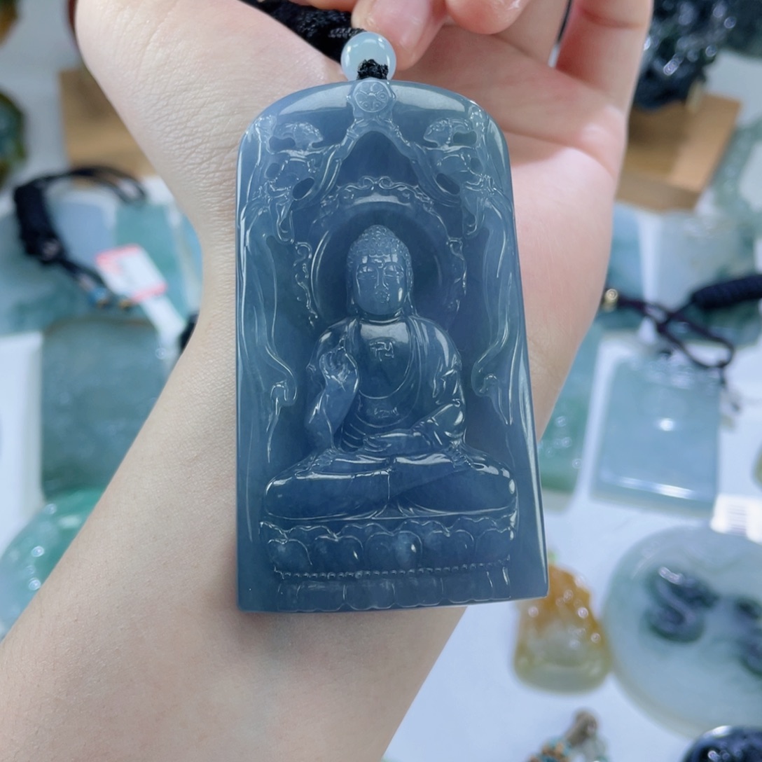 翡翠颈饰未镶嵌梦*风蓝紫