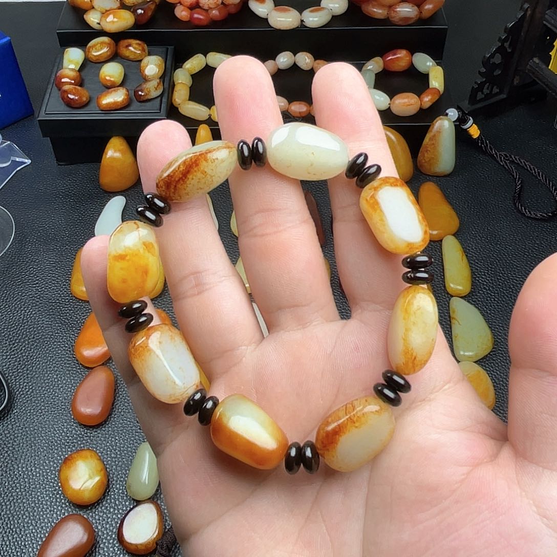 和田玉吊坠(赠链)未镶嵌