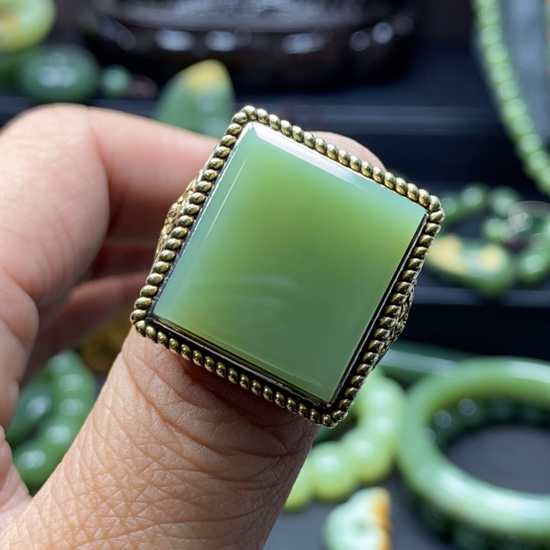 岫岩老玉（透闪石质玉）戒指银S925镶嵌白**欢