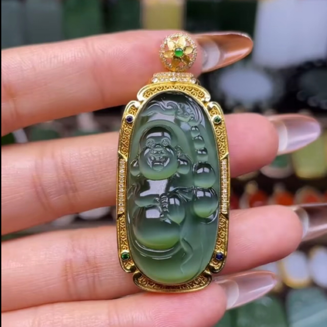 和田玉精品猫眼佛公挂件