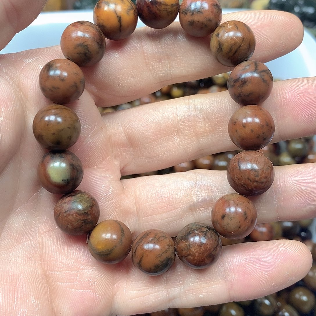 岫岩河磨玉（透闪石质玉）未镶嵌珠宝奇石