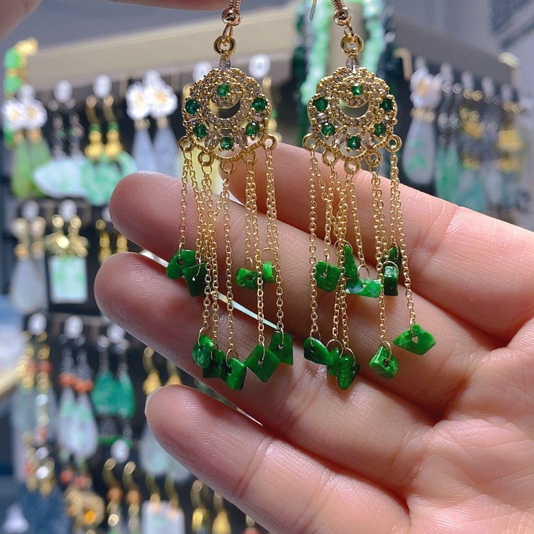 未镶嵌翡翠耳饰翡翠