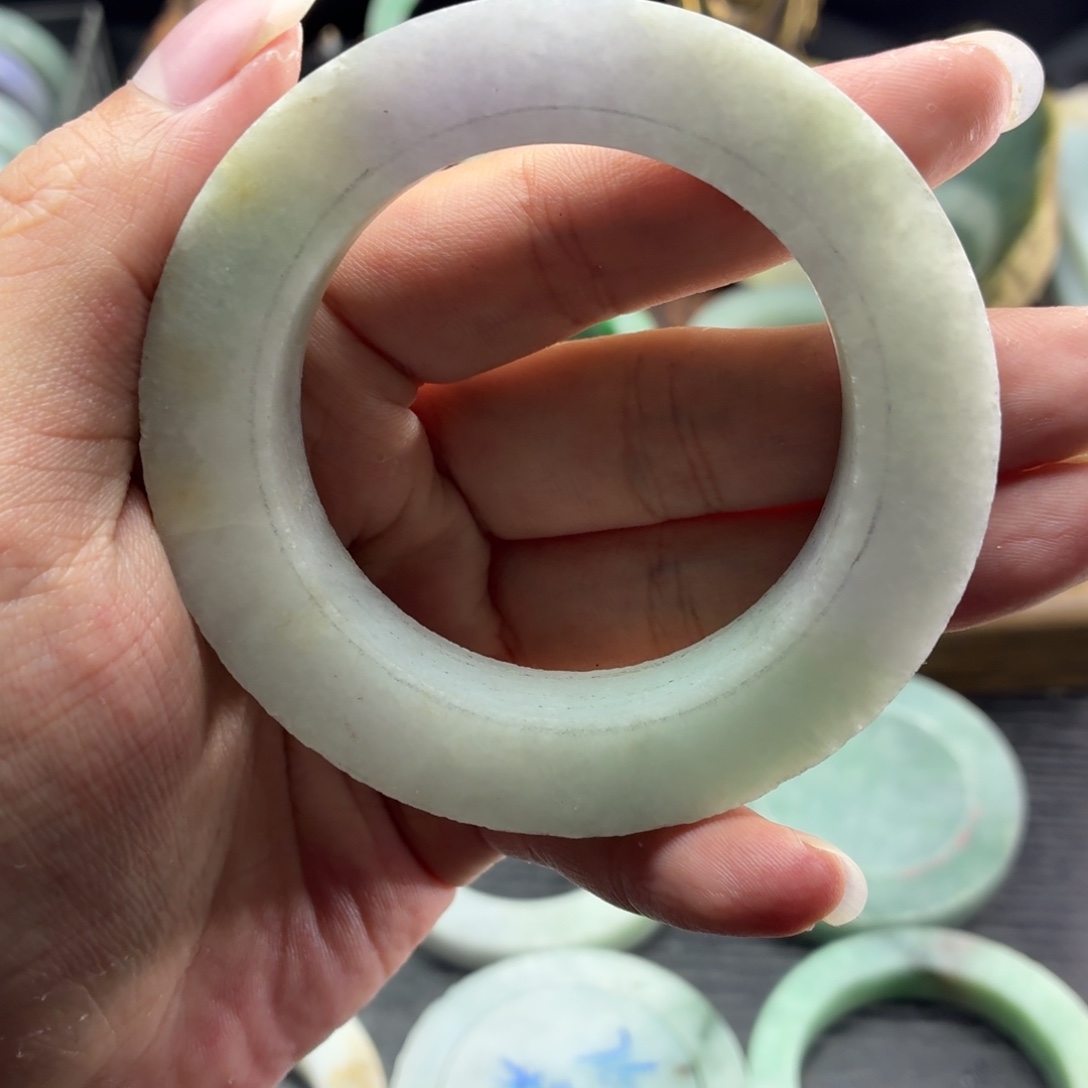 定制翡翠未镶嵌缅甸翡翠A货手镯毛胚定制