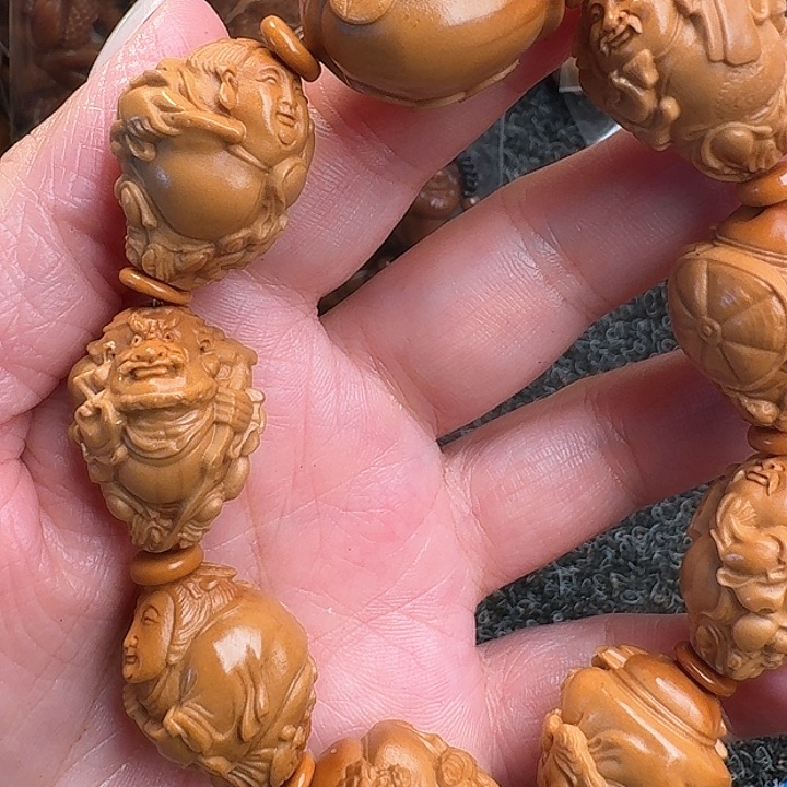 橄榄核吊坠橄榄群仙汇