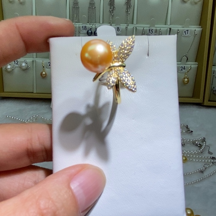 淡水珍珠耳饰未镶嵌