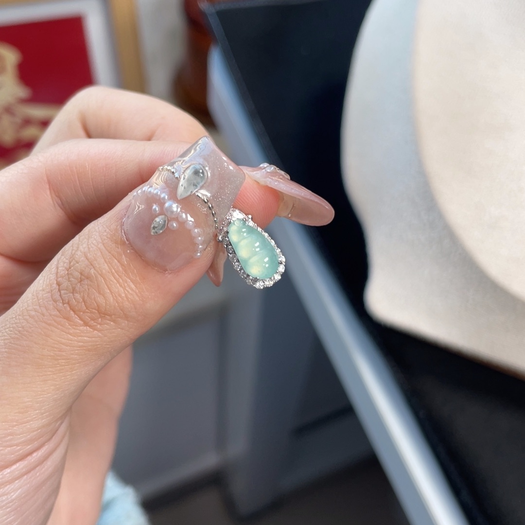 翡翠吊坠(不含链)银S925镶嵌12588