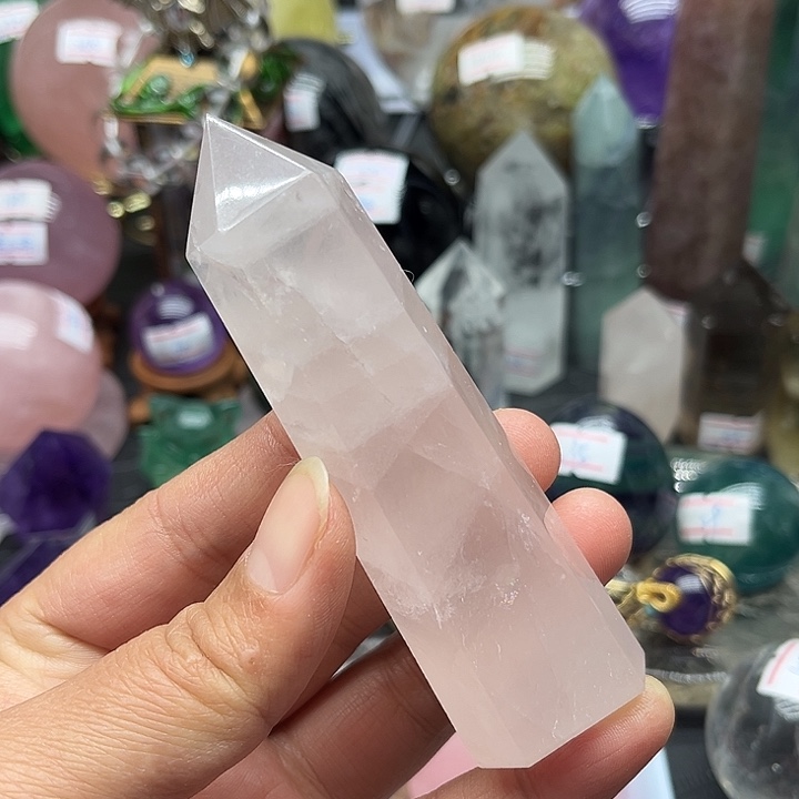 珠宝半成品水晶未镶嵌96克粉水晶柱