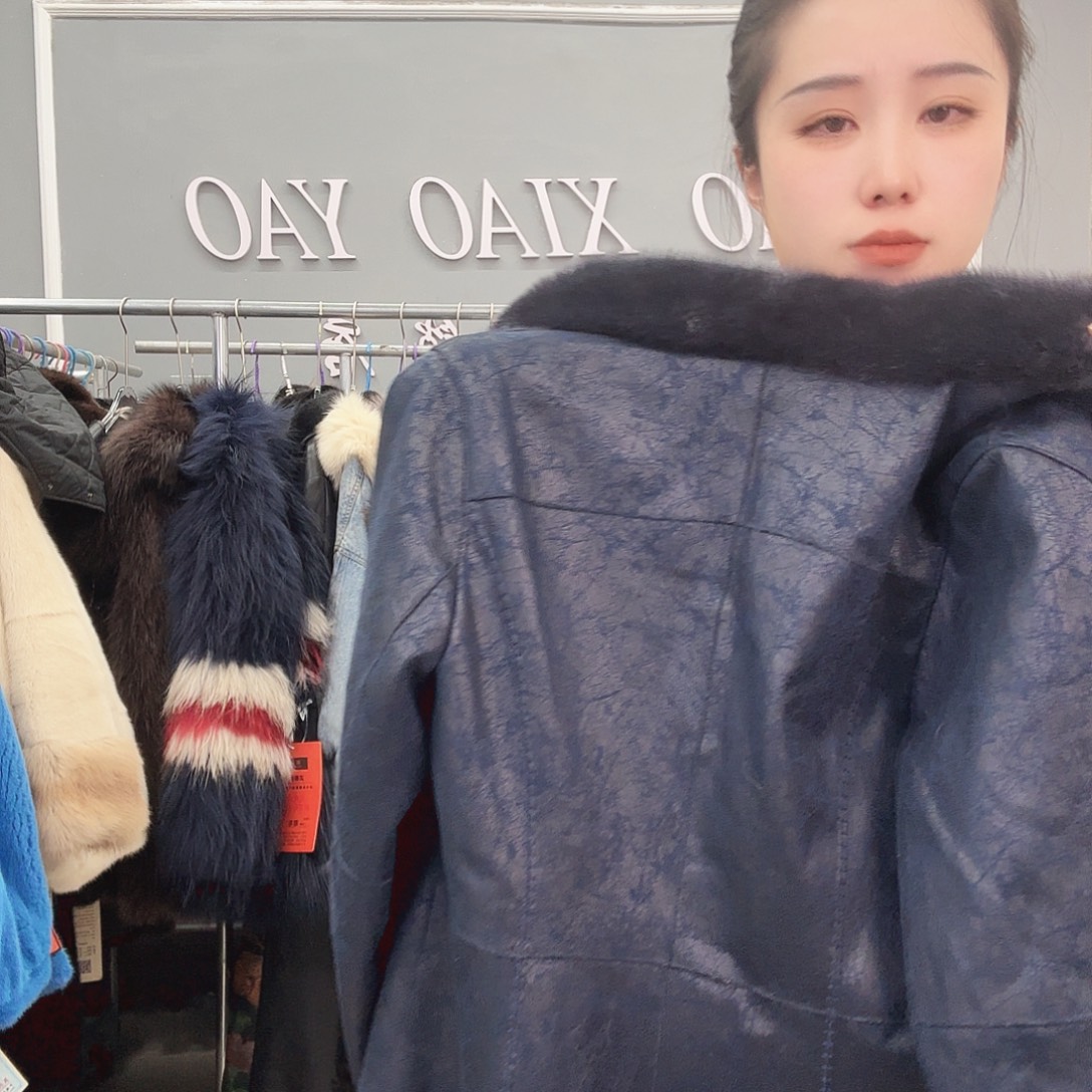 姚小妖家高端皮草