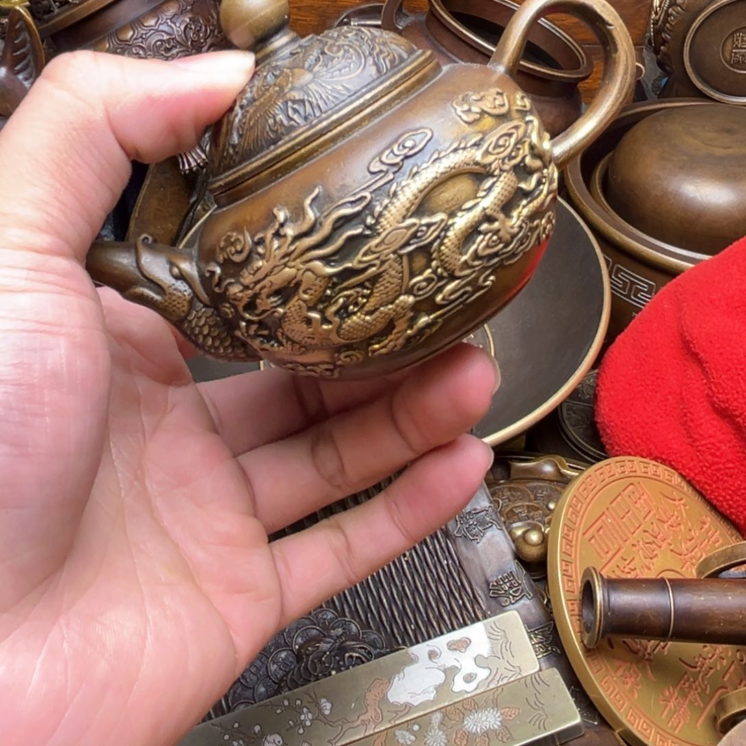 精美铜器点击下单