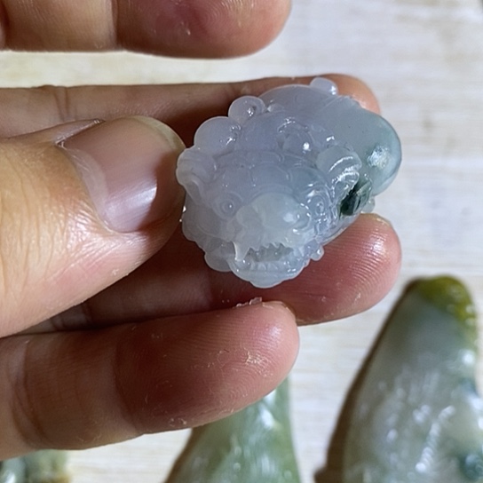 未镶嵌定制翡翠牌子