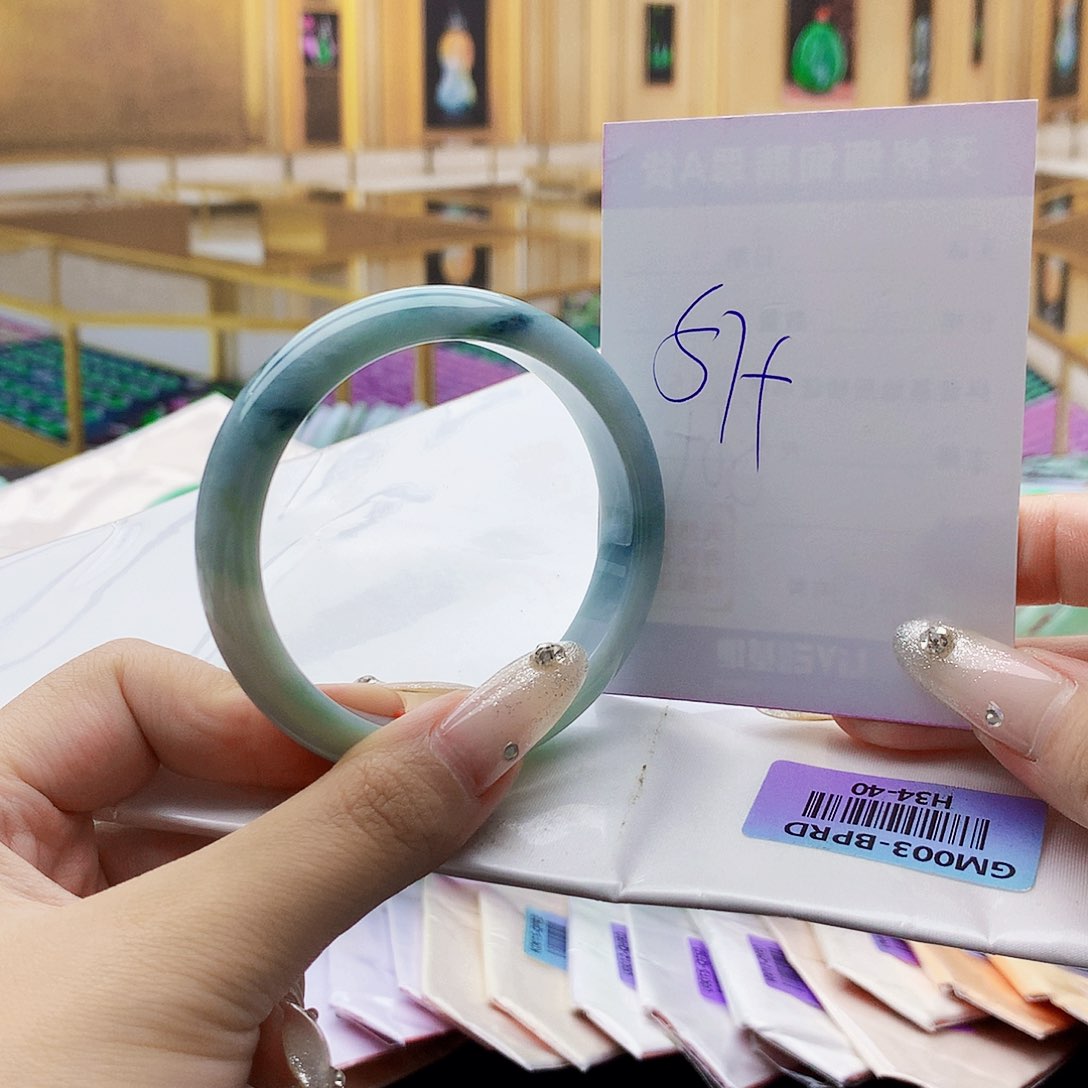 翡翠手镯未镶嵌00998877766666