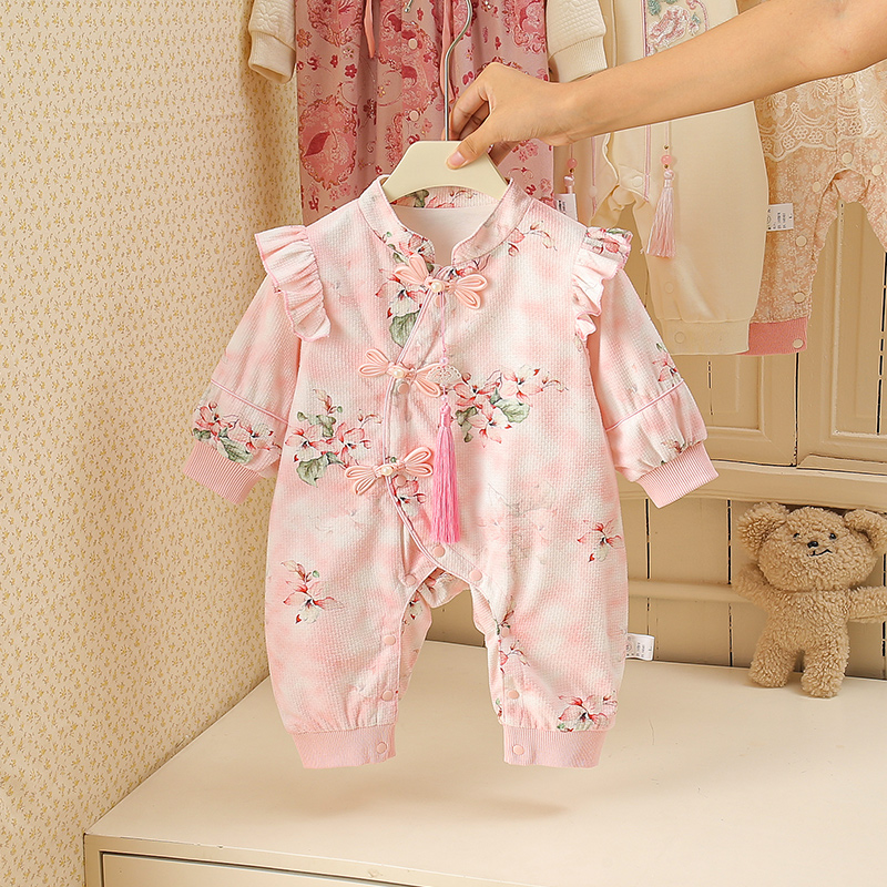婴儿外出衣服宝宝A类幼儿长袖女女童爬服秋冬春秋哈衣通用中国风