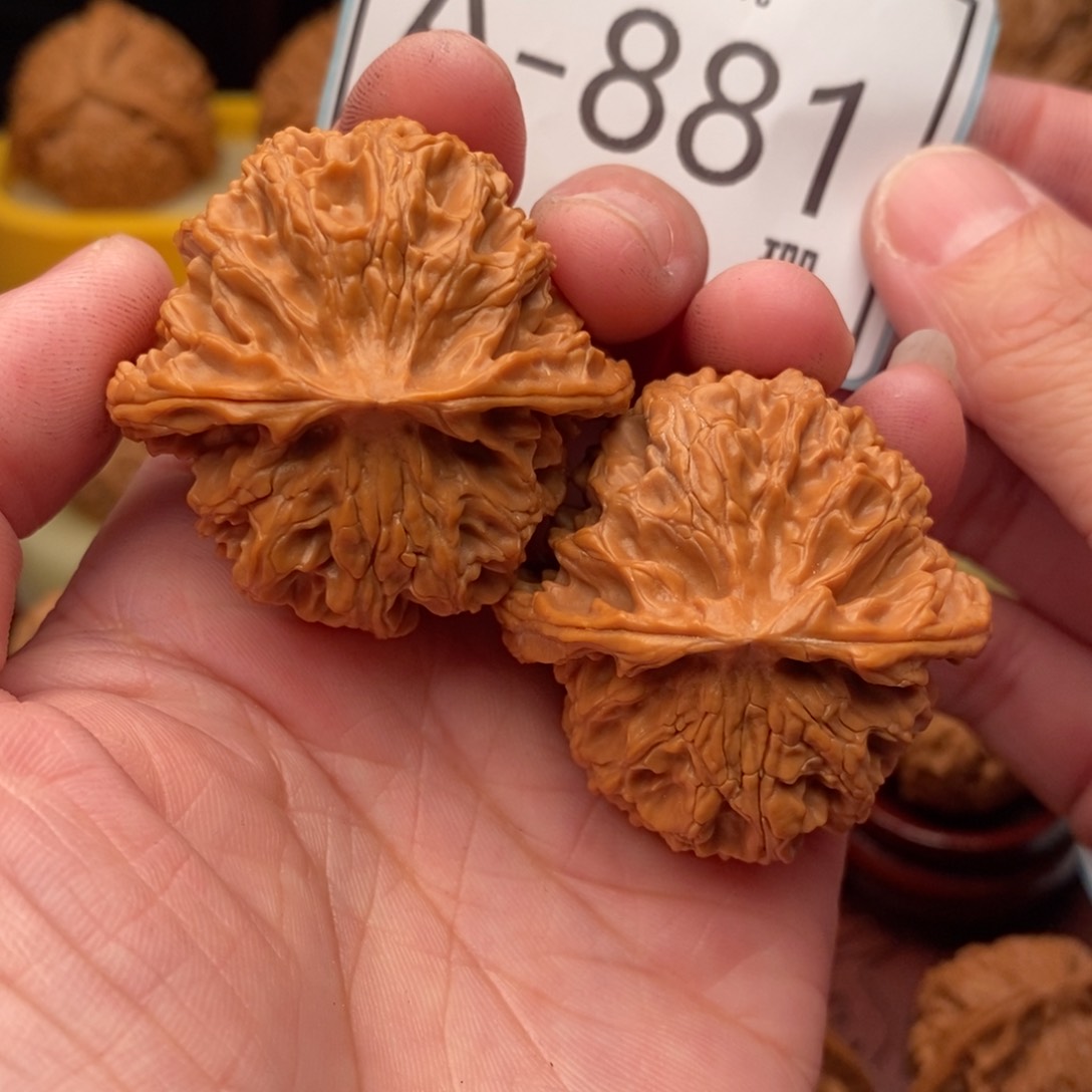 文玩核桃把件苹果41