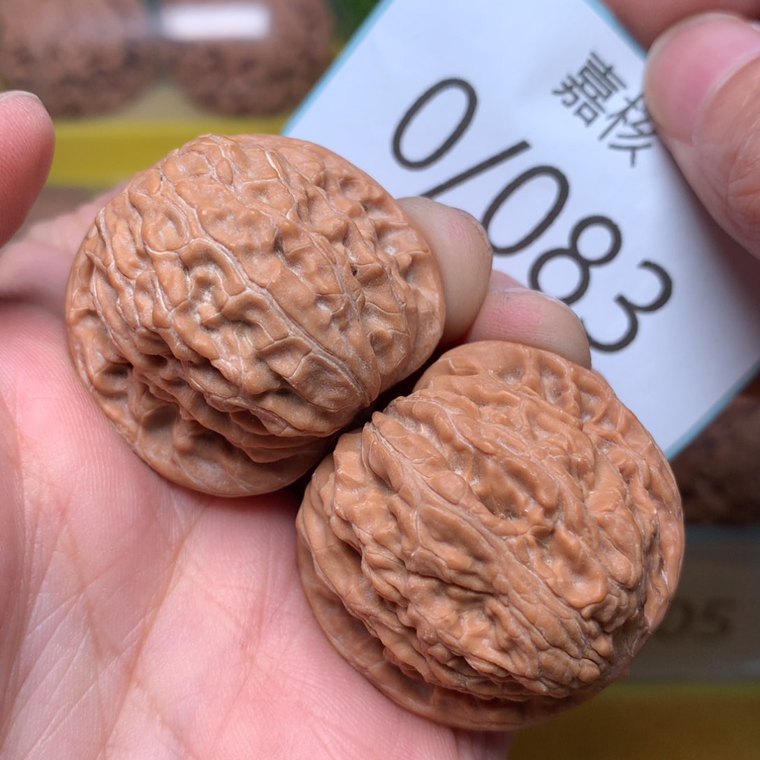 文玩核桃把件山地正磨35