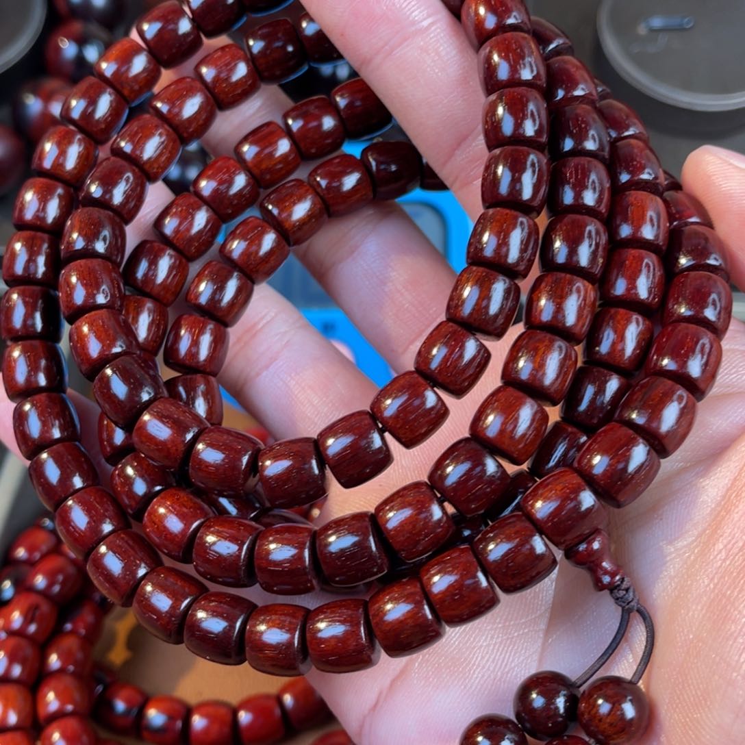 檀香紫檀（小叶紫檀）1***?