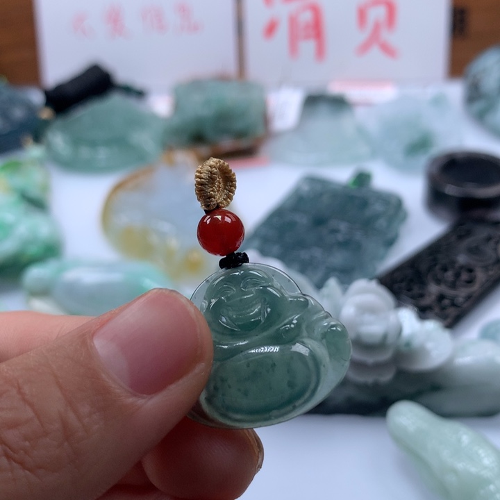翡翠颈饰未镶嵌保真天然A货翡翠