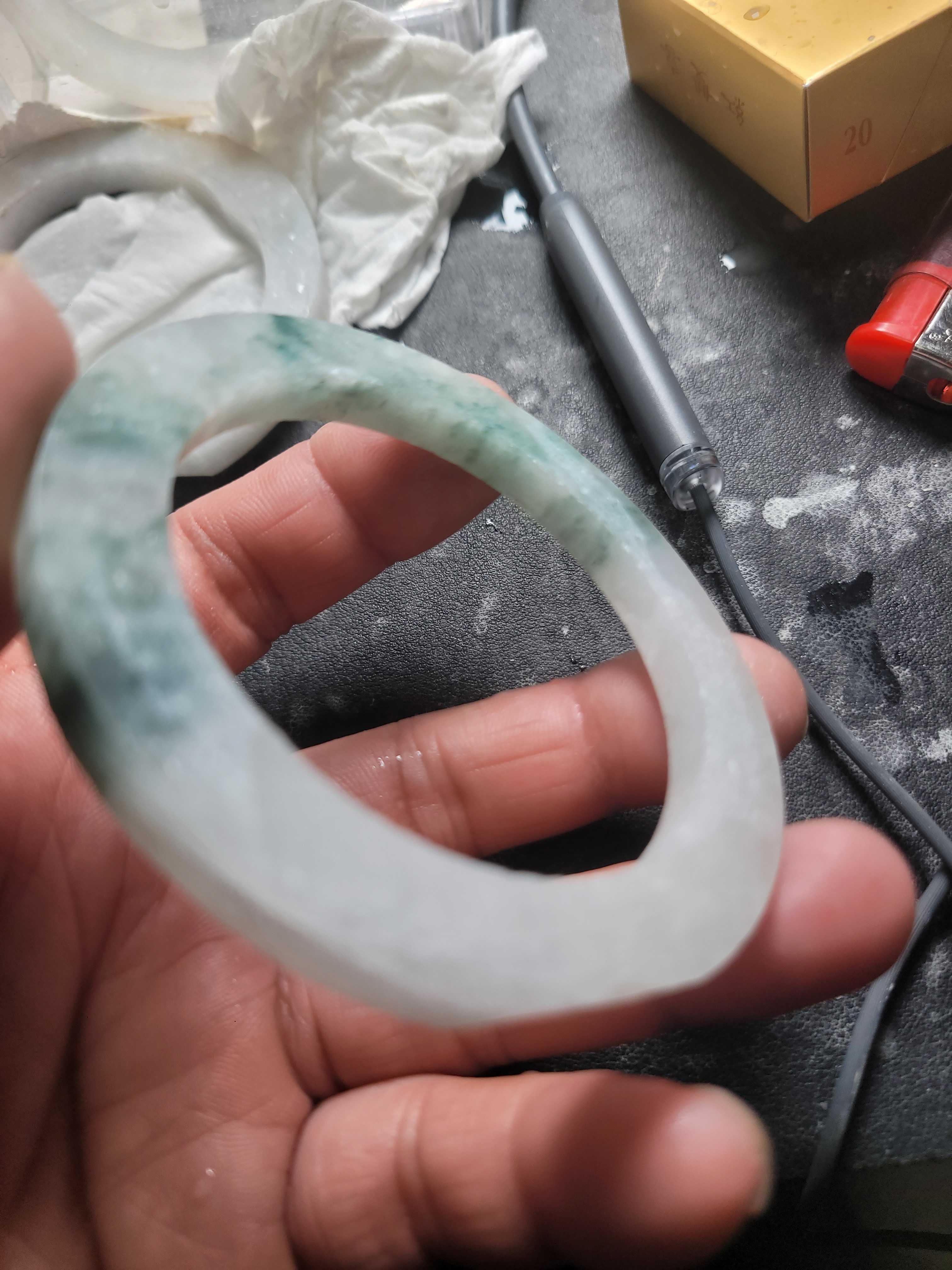 有裂漂花手镯定制